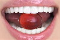 العنب قادر على تقوية الأسنان وحمايتها من الإصابة بالتسوس
