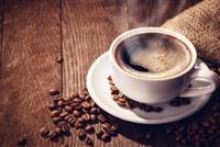 شرب 4 أكواب قهوة يومياً يقلل خطر الموت المبكر